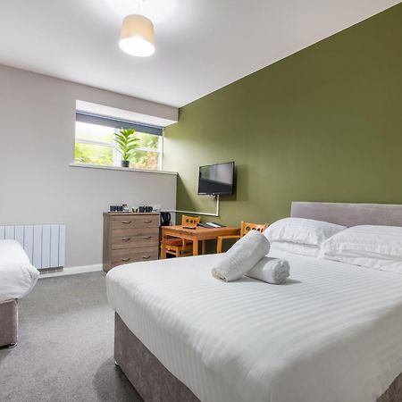 Station Lodge - Free Off-Site Health Club Access With Pool, Sauna, Steam Room & Gym Windermere Buitenkant foto
